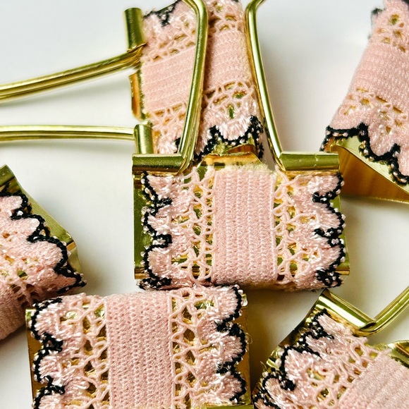 Fold Down Binder Paper Clips Wrapped in Pink Lace Ribbon Set of 6 - Picture 2 of 6